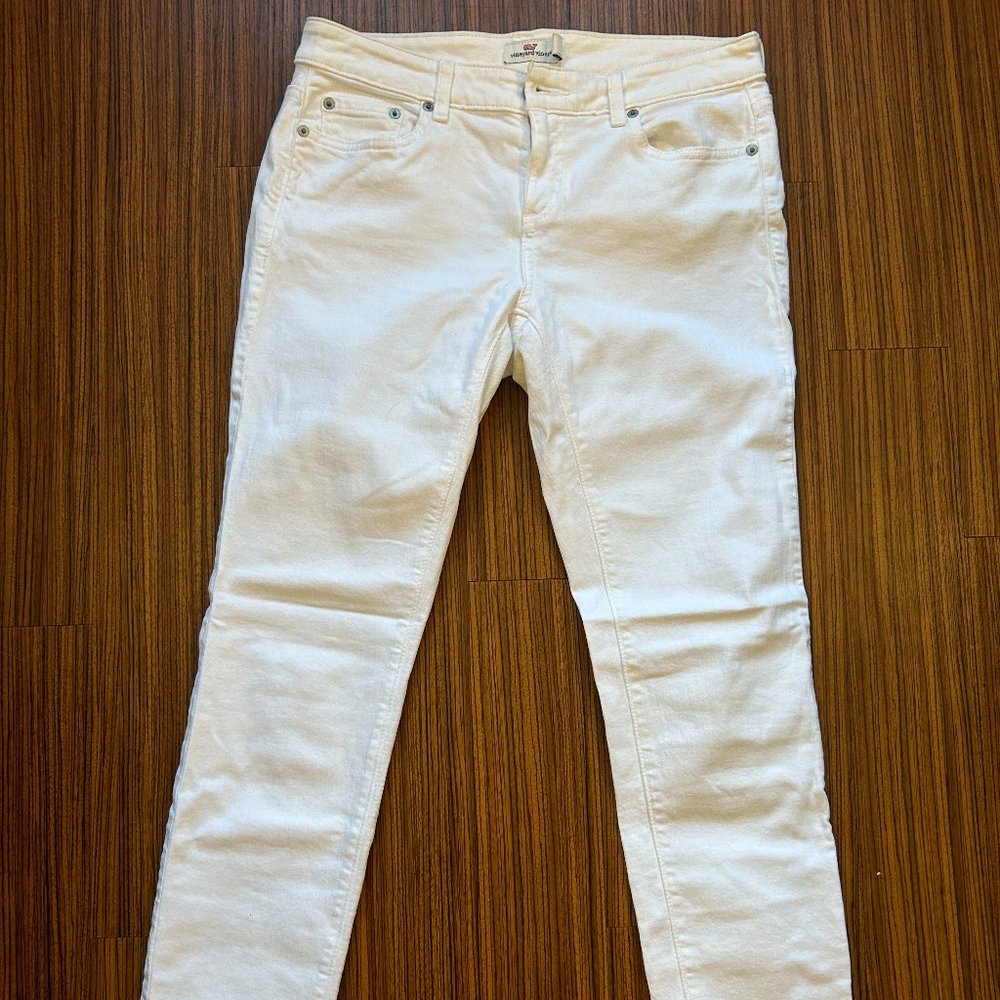 Vineyard Vines White jeans size 6